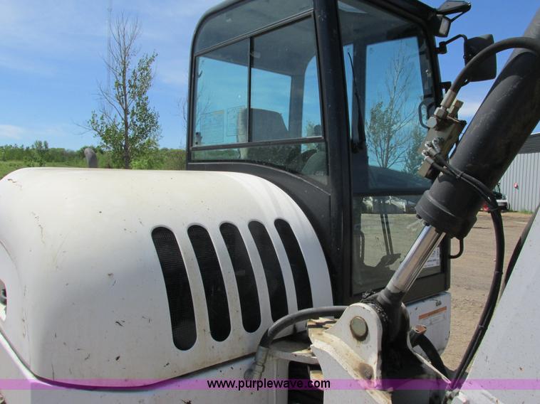 image for item I3969 2006 Bobcat 442C compact excavator