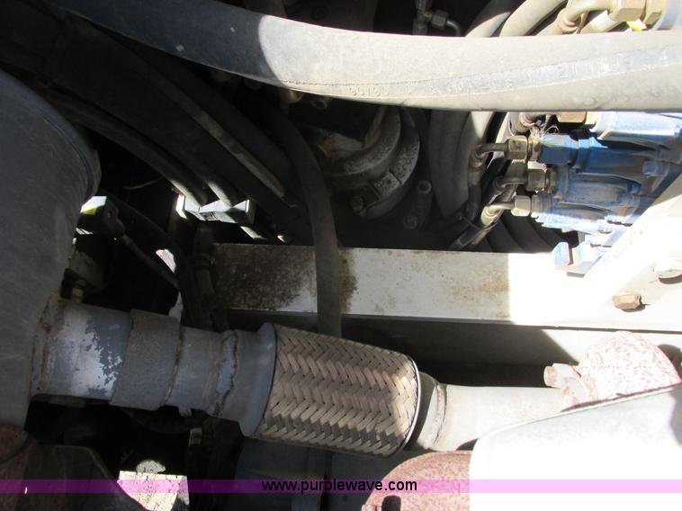 image for item I3969 2006 Bobcat 442C compact excavator