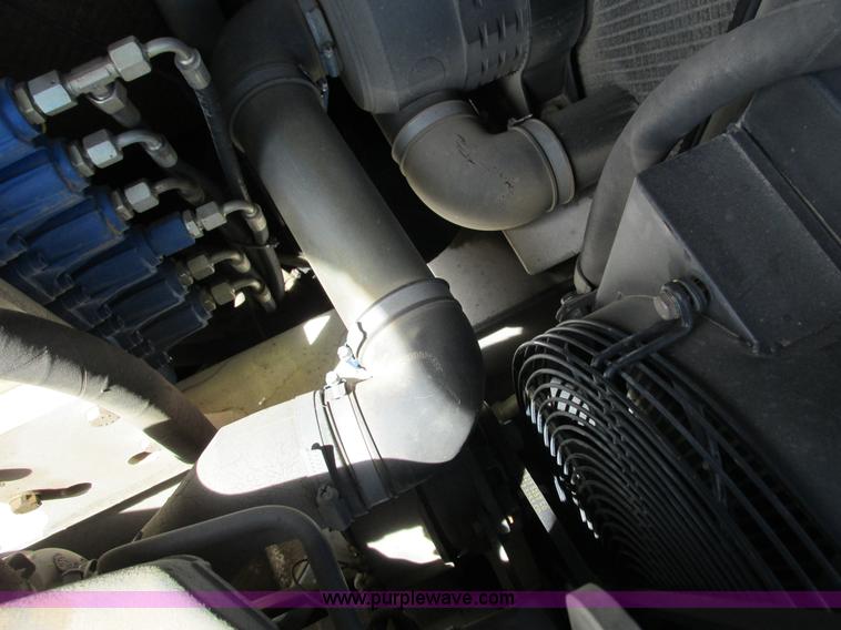 image for item I3969 2006 Bobcat 442C compact excavator