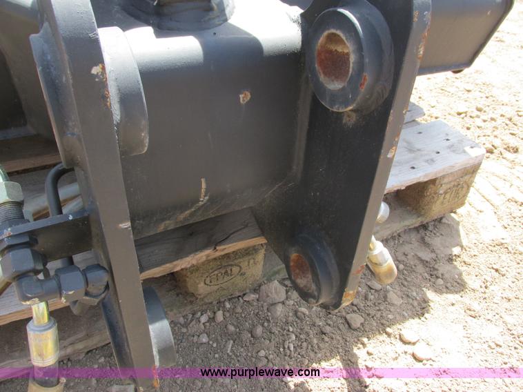 image for item I3970 Bobcat power angle bucket