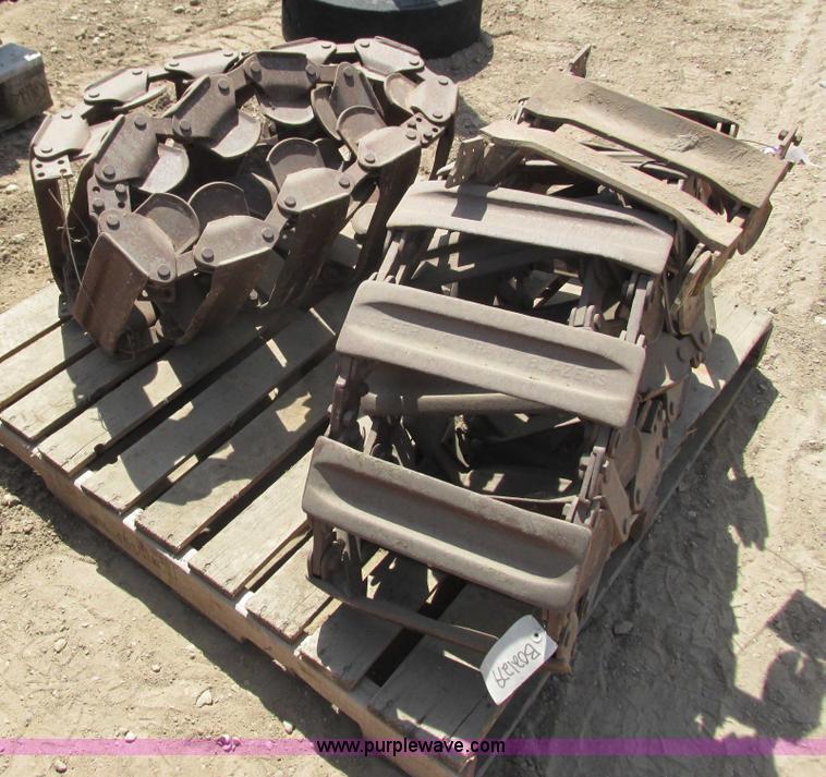 image for item I3973 Loegering Tire Crawlers steel grouser tracks