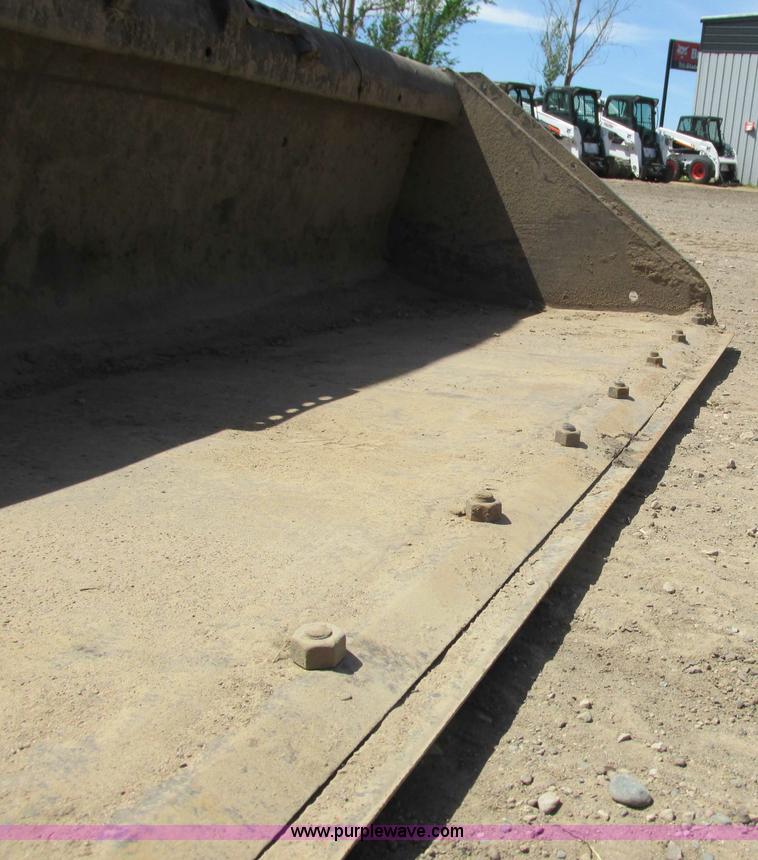 image for item I3974 2012 Caterpillar 246C skid steer