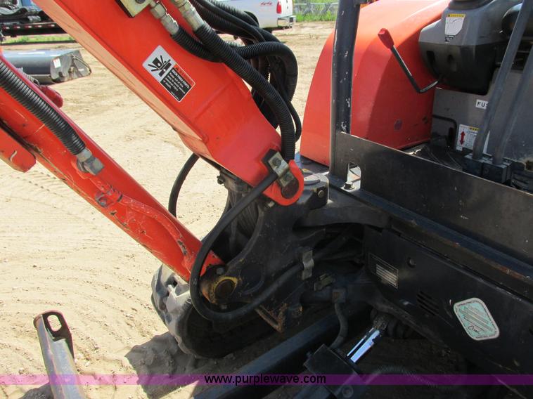 image for item I3978 2004 Kubota U35 compact excavator