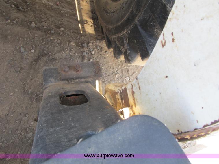 image for item I3979 1985 Bobcat 843 skid steer