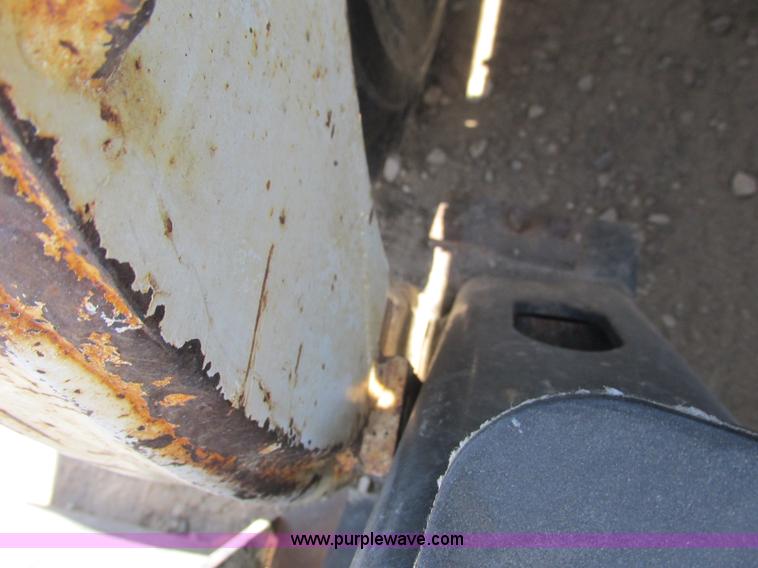 image for item I3979 1985 Bobcat 843 skid steer