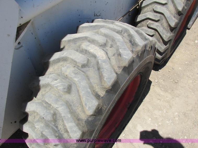 image for item I3979 1985 Bobcat 843 skid steer