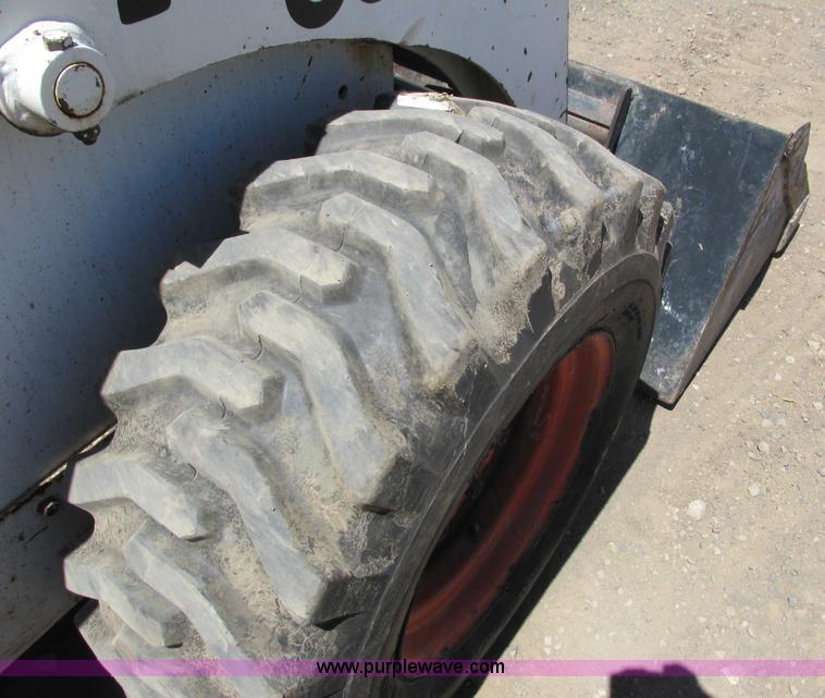 image for item I3979 1985 Bobcat 843 skid steer