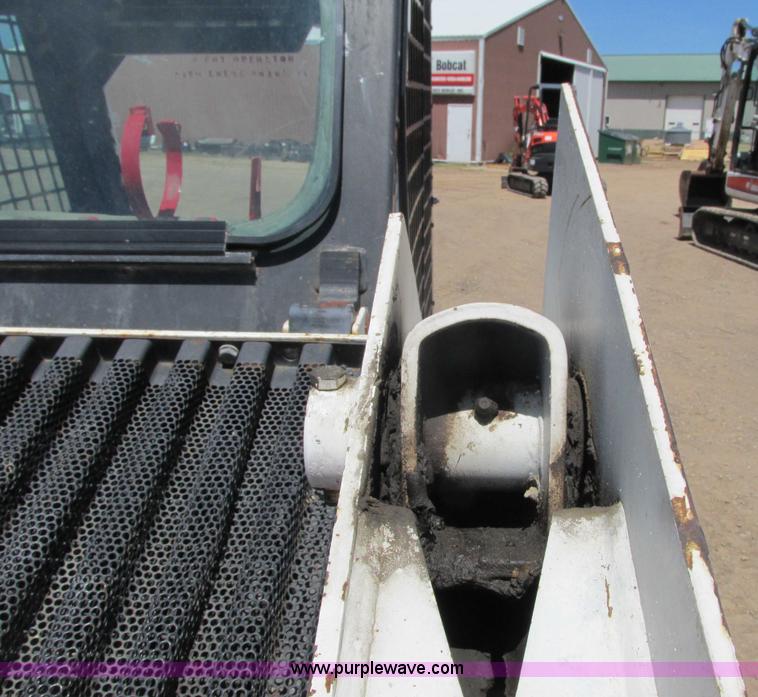 image for item I3979 1985 Bobcat 843 skid steer