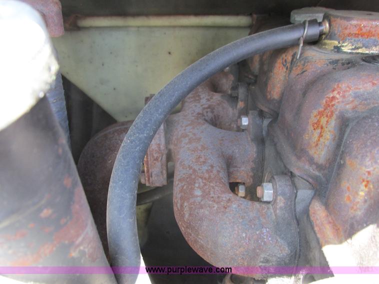 image for item I3979 1985 Bobcat 843 skid steer