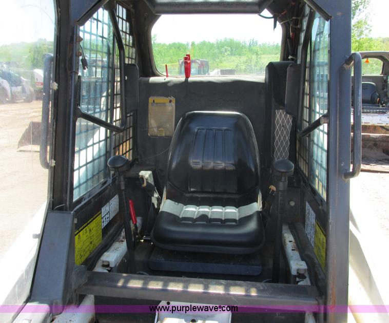 image for item I3979 1985 Bobcat 843 skid steer