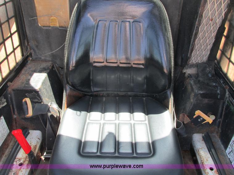 image for item I3979 1985 Bobcat 843 skid steer