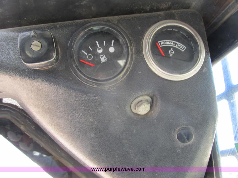 image for item I3979 1985 Bobcat 843 skid steer