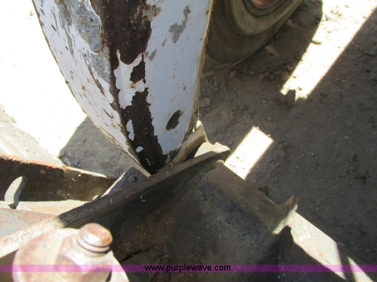 image for item I3980 1999 Bobcat 763 skid steer