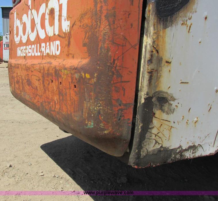 image for item I3980 1999 Bobcat 763 skid steer