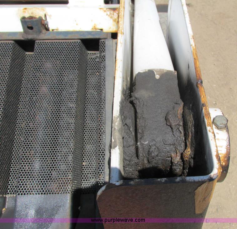 image for item I3980 1999 Bobcat 763 skid steer