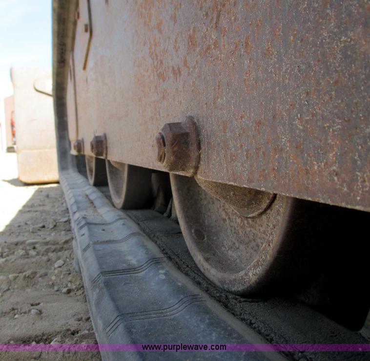 image for item I3981 2005 Bobcat T190 track skid steer