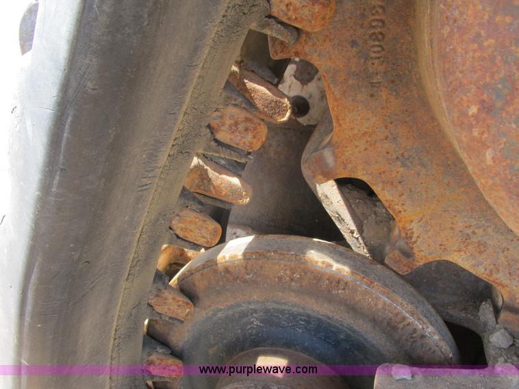 image for item I3981 2005 Bobcat T190 track skid steer