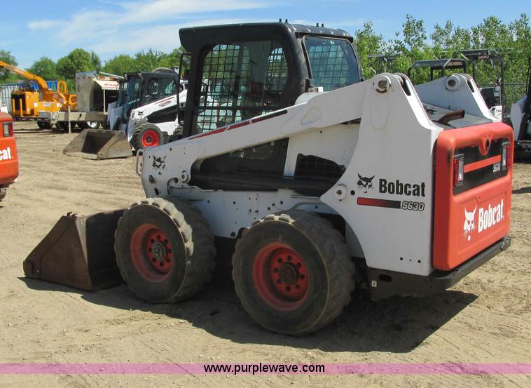 image for item I3982 2011 Bobcat S630 skid steer