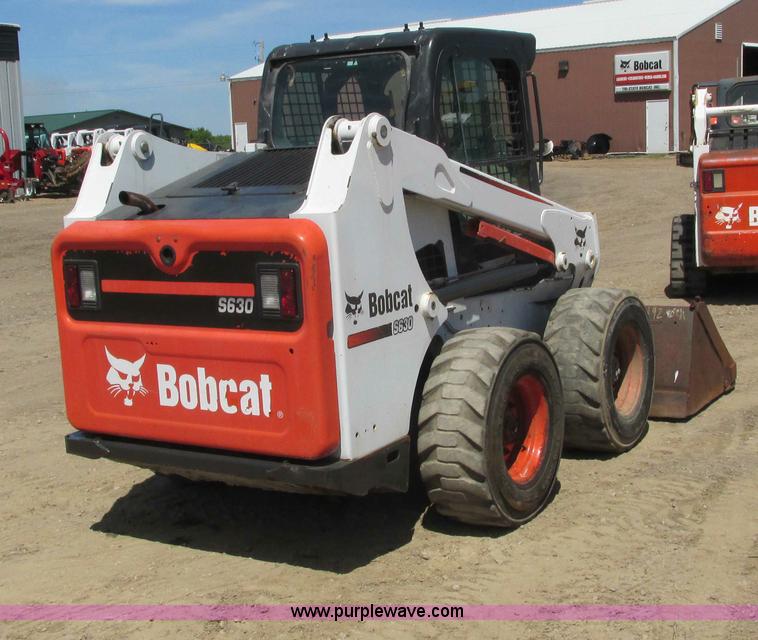 image for item I3982 2011 Bobcat S630 skid steer