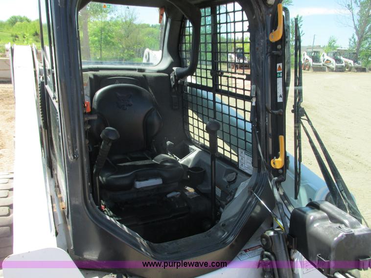 image for item I3982 2011 Bobcat S630 skid steer