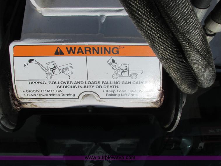 image for item I3983 2004 Bobcat Toolcat 5600 utility work machine