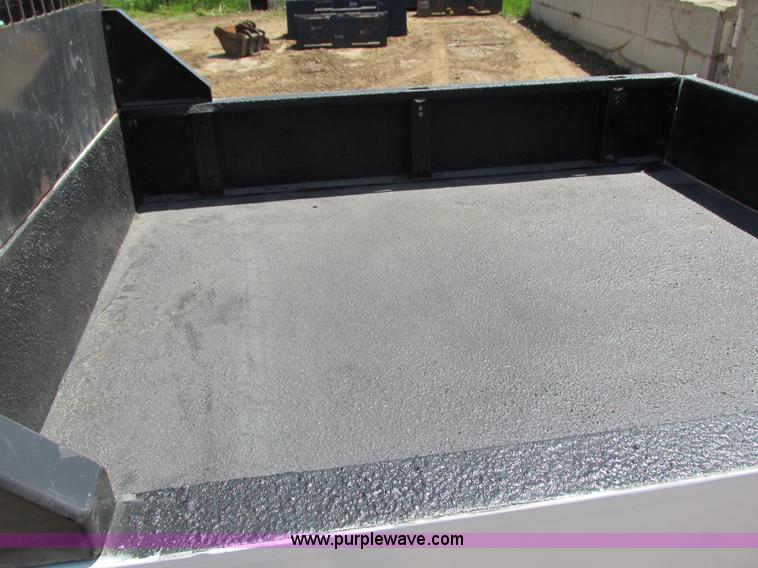 image for item I3983 2004 Bobcat Toolcat 5600 utility work machine