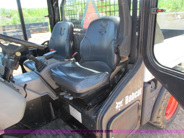 image for item I3983 2004 Bobcat Toolcat 5600 utility work machine