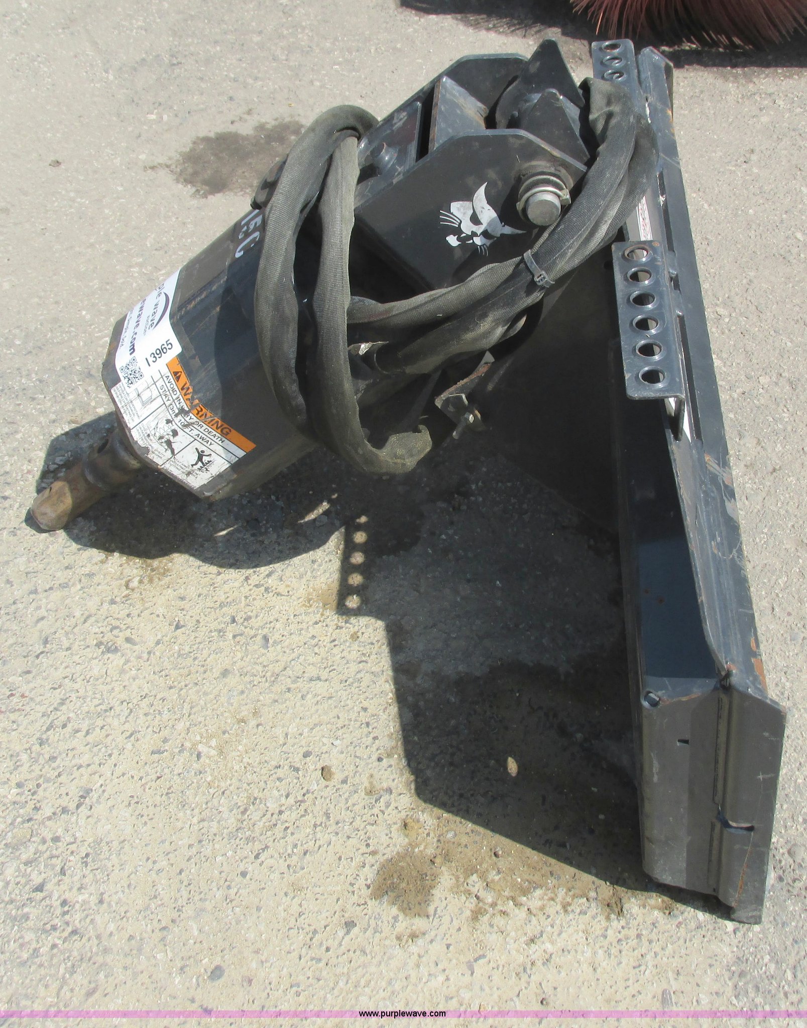 2012 Bobcat 15C skid steer auger attachment in Little Canada, MN Item