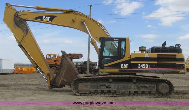 image for item A8688 2004 Caterpillar 345B L excavator