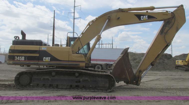 image for item A8688 2004 Caterpillar 345B L excavator