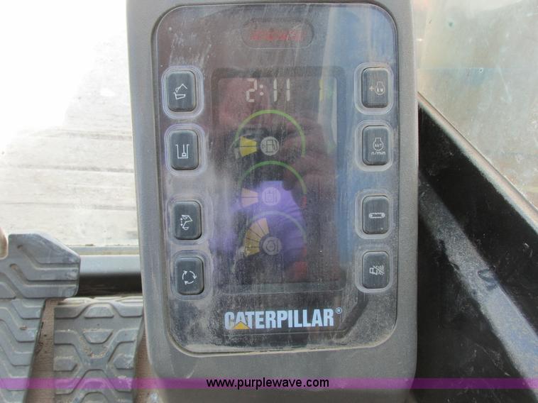 image for item A8688 2004 Caterpillar 345B L excavator