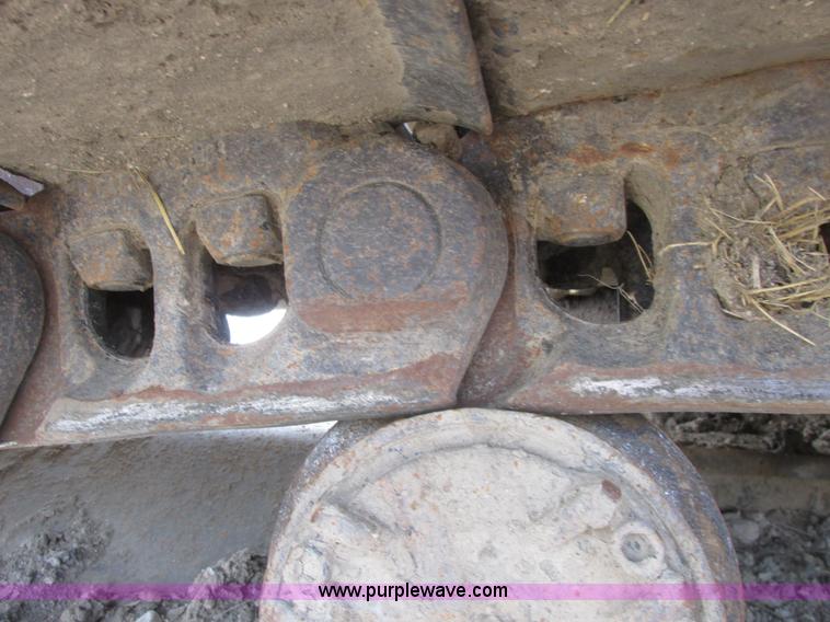 image for item A8688 2004 Caterpillar 345B L excavator