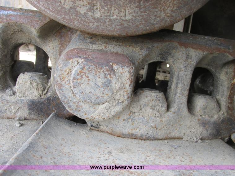 image for item A8688 2004 Caterpillar 345B L excavator