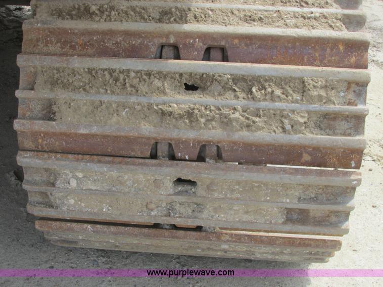 image for item A8688 2004 Caterpillar 345B L excavator