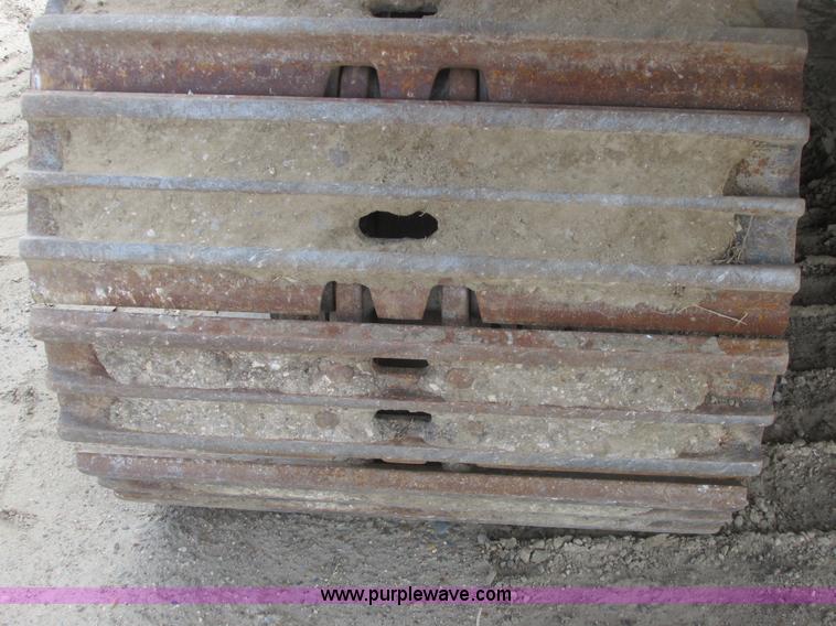 image for item A8688 2004 Caterpillar 345B L excavator