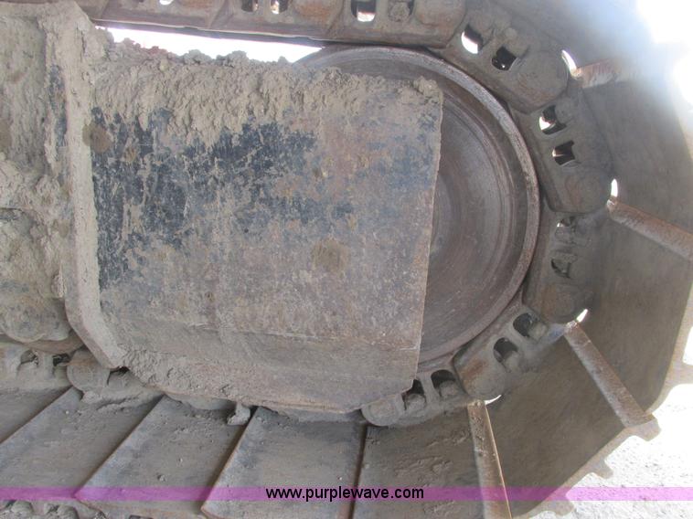 image for item A8688 2004 Caterpillar 345B L excavator