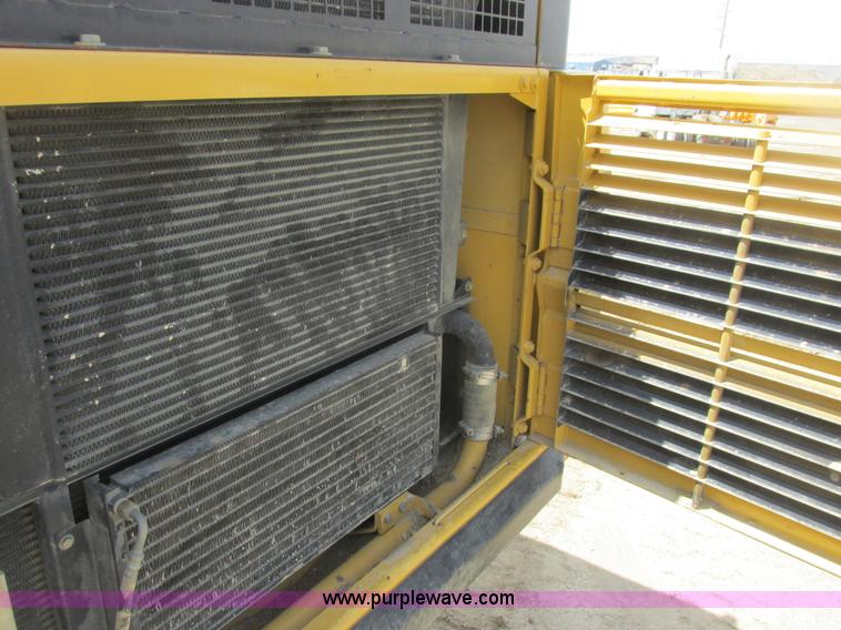 image for item A8688 2004 Caterpillar 345B L excavator