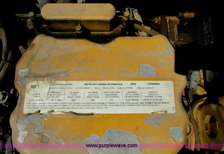 image for item A8688 2004 Caterpillar 345B L excavator