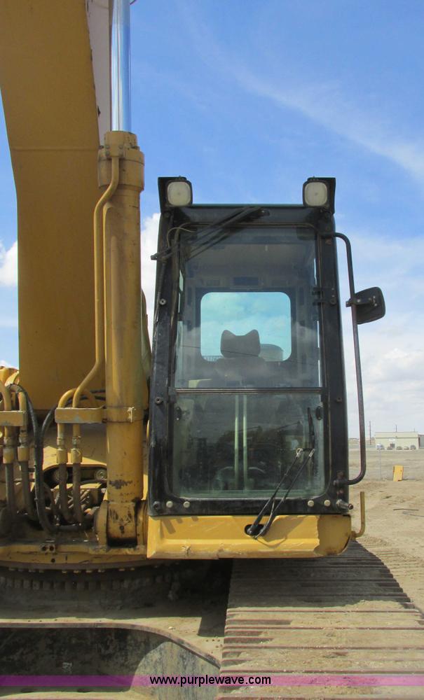 image for item A8688 2004 Caterpillar 345B L excavator