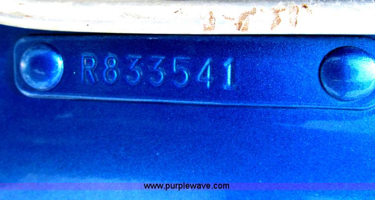 image for item AN9051 1999 Kenworth T800 dump truck