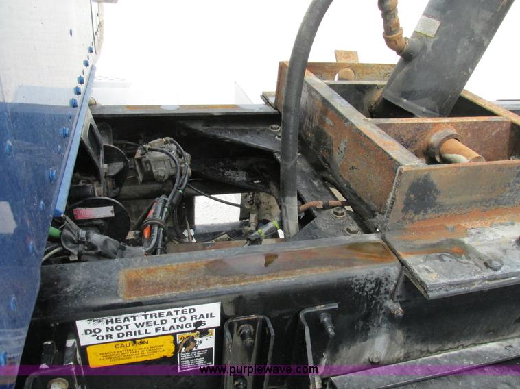 image for item AN9051 1999 Kenworth T800 dump truck