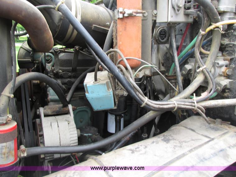 image for item AN9056 1981 GMC Brigadier semi truck