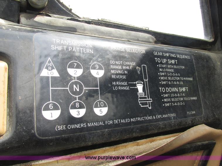 image for item AN9056 1981 GMC Brigadier semi truck