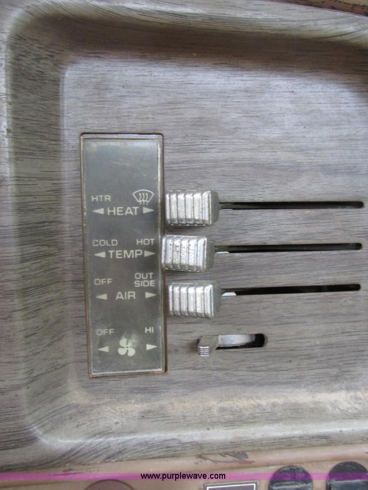 image for item AN9056 1981 GMC Brigadier semi truck