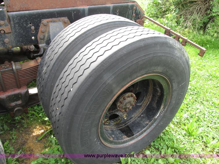 image for item AN9056 1981 GMC Brigadier semi truck