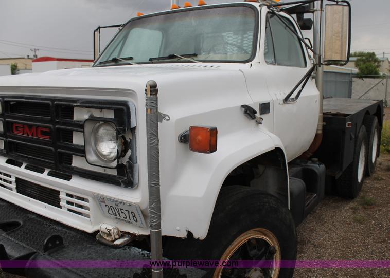 image for item C3871 1980 GMC roll back truck