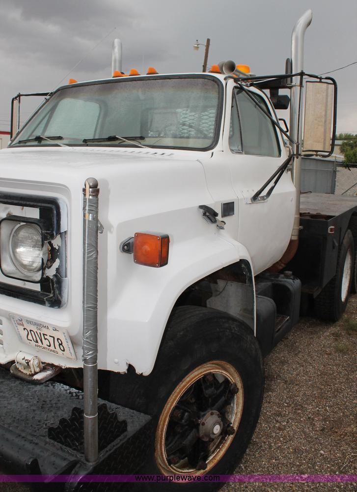 image for item C3871 1980 GMC roll back truck