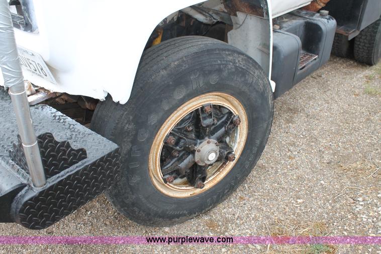 image for item C3871 1980 GMC roll back truck