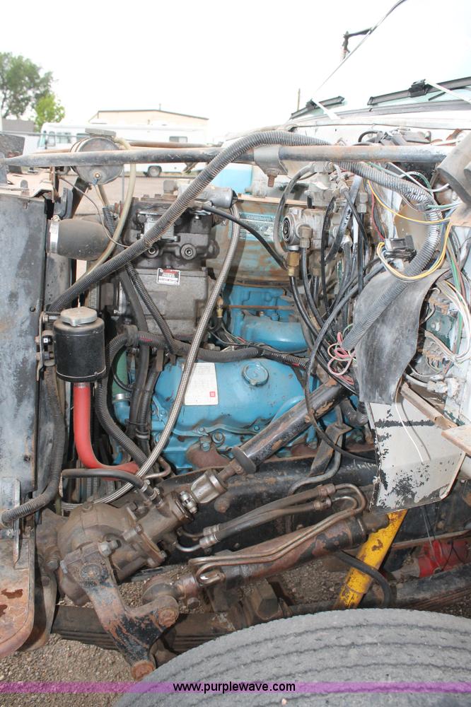 image for item C3871 1980 GMC roll back truck