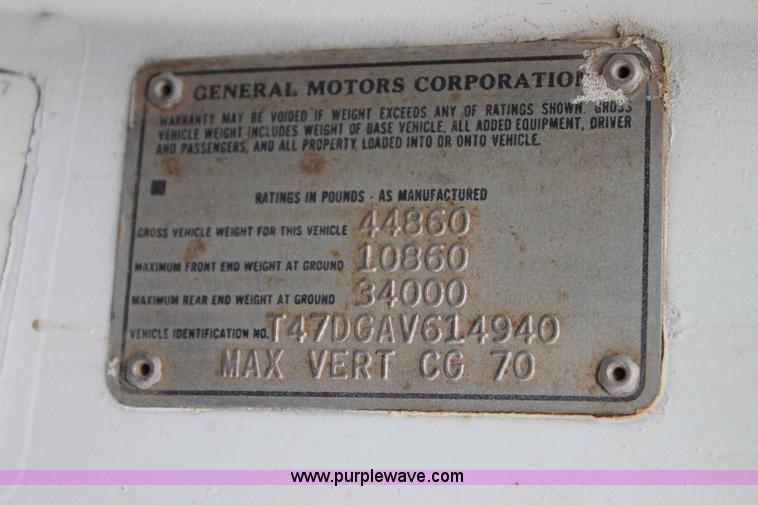 image for item C3871 1980 GMC roll back truck